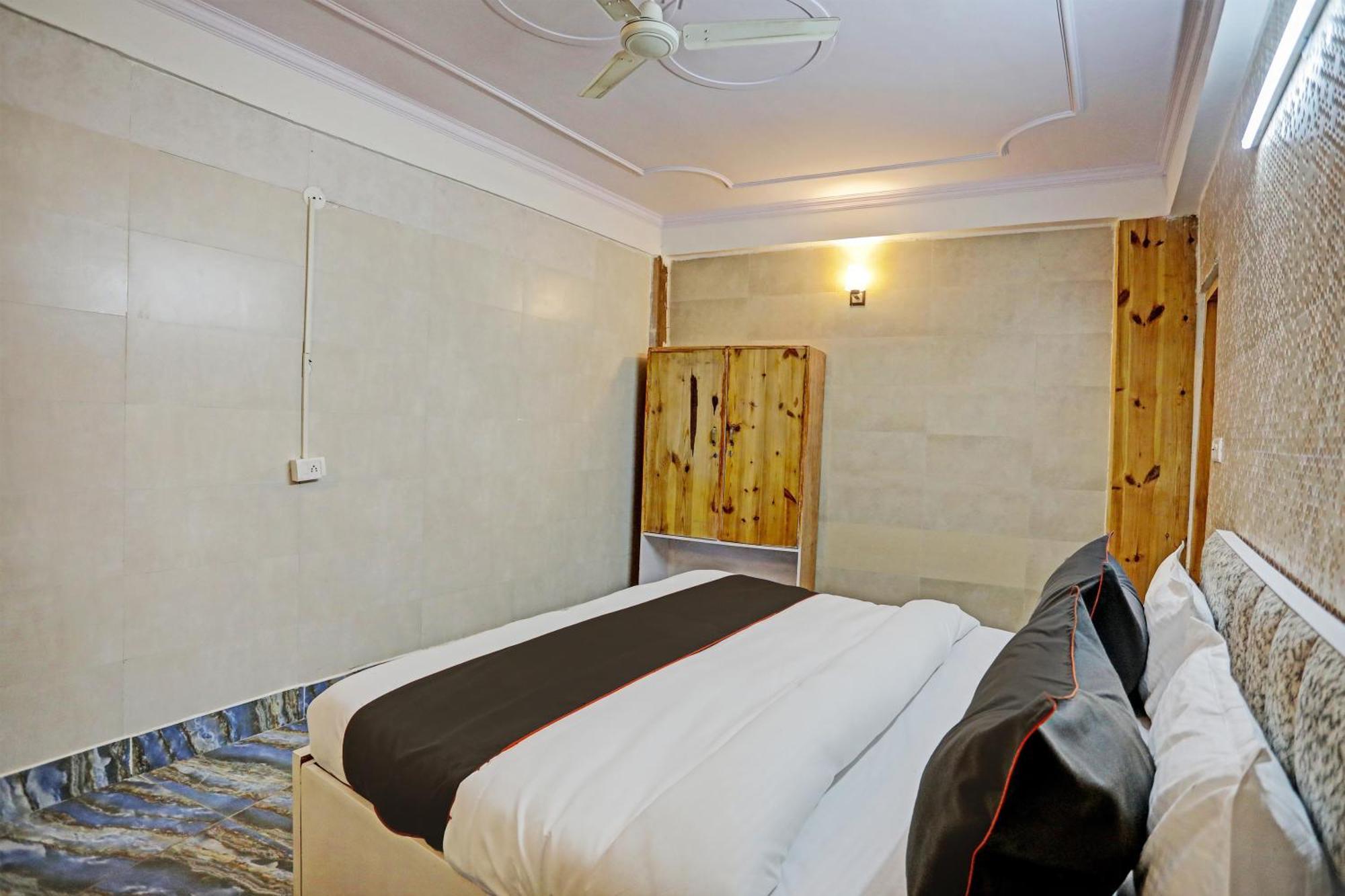 Super Umen Hotel Nearest Sector 66 Noida Exterior photo