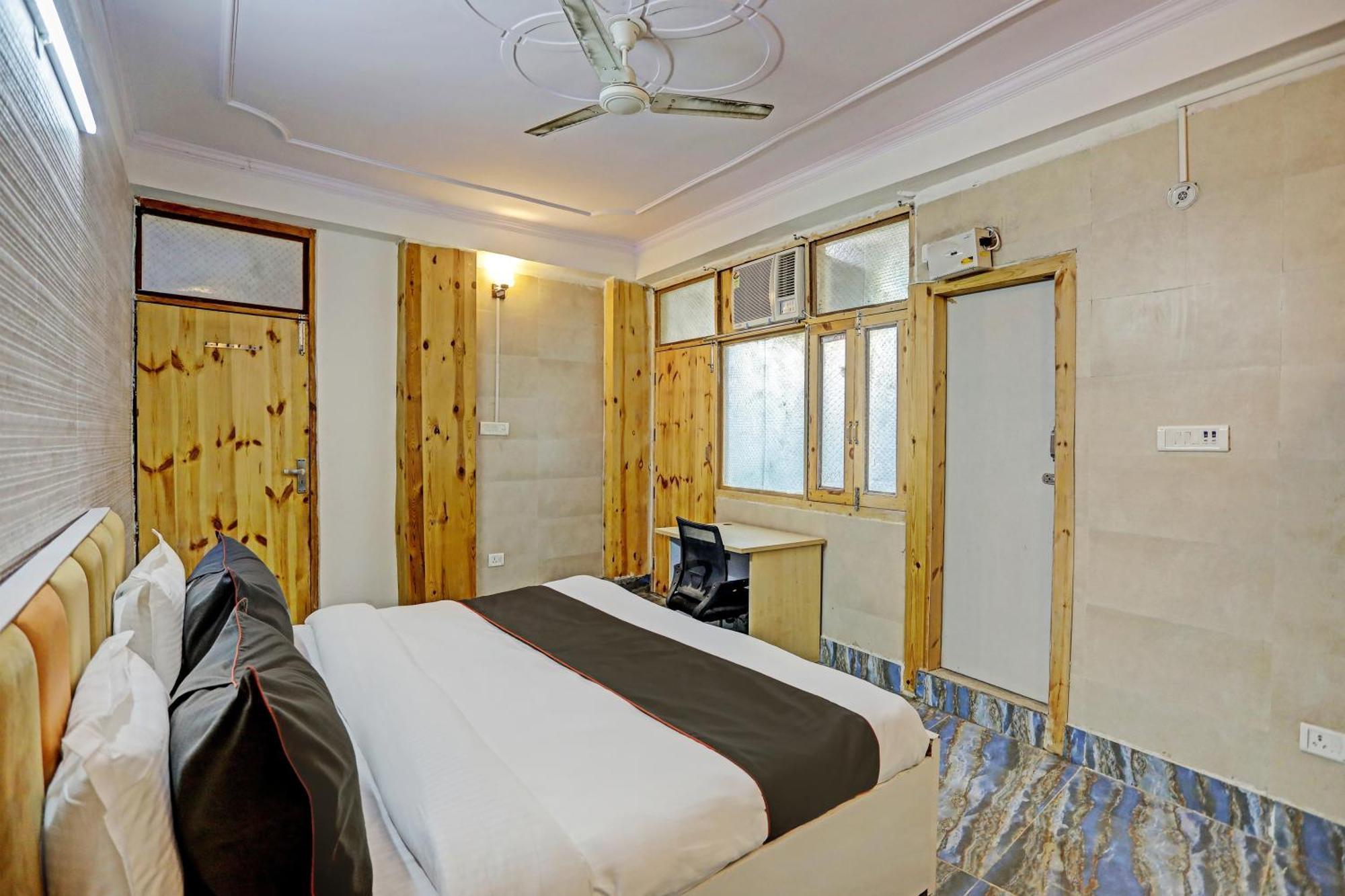 Super Umen Hotel Nearest Sector 66 Noida Exterior photo